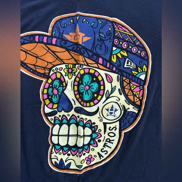 Houston’s Astros shirt, woman’s large - Picture 2 of 3